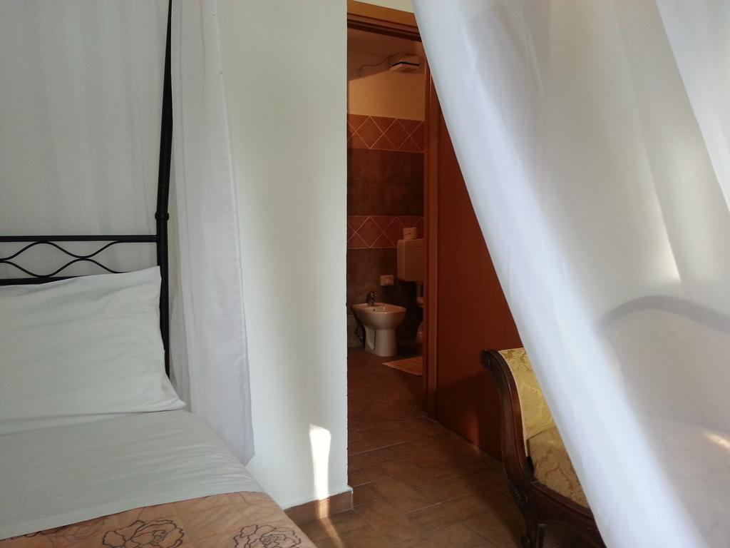 Agriturismo L'Angelina Βίλα Αλφονσίνε Δωμάτιο φωτογραφία